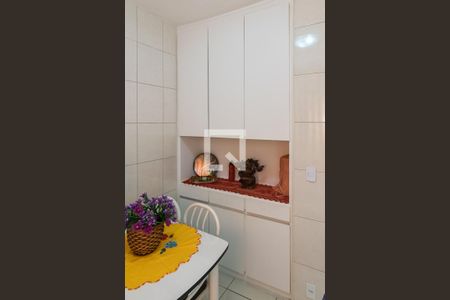 Apartamento à venda com 50m², 2 quartos e 1 vaga Apartamento à venda com 50m², 2 quartos e 1 vagaQuarto reversível (Copa) - Armários