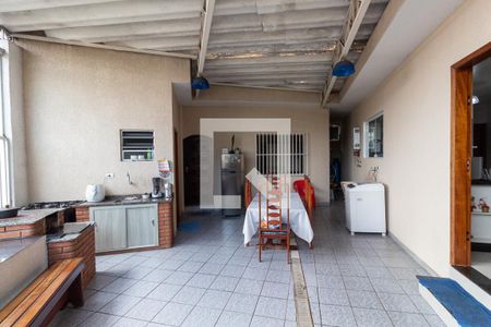 Casa à venda com 450m², 3 quartos e 3 vagasQuintal