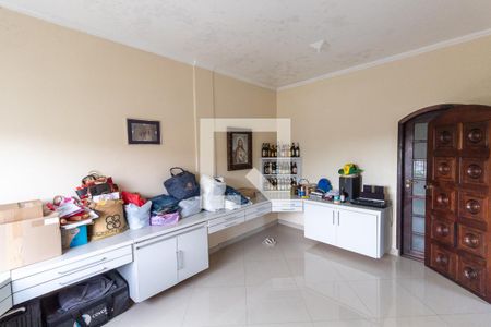 Casa à venda com 450m², 3 quartos e 3 vagasEscritório