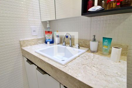 Casa à venda com 147m², 2 quartos e 2 vagasBanheiro da Suíte