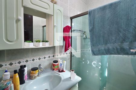 Casa à venda com 176m², 3 quartos e 2 vagasBanheiro Social