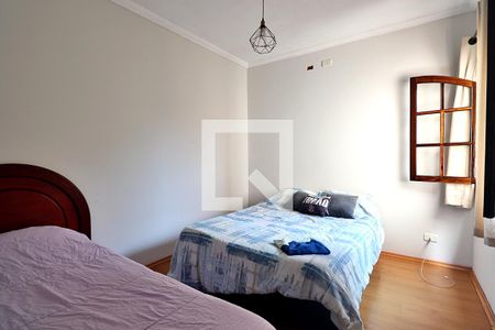 Casa à venda com 176m², 3 quartos e 2 vagasQuarto 2