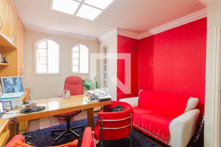 Casa à venda com 340m², 4 quartos e 3 vagasEscritório