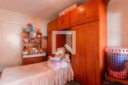 Casa à venda com 340m², 4 quartos e 3 vagasSuíte 2