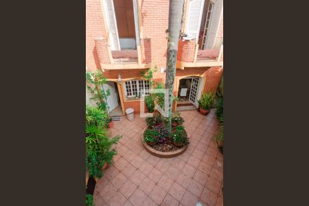 Casa à venda com 340m², 4 quartos e 3 vagasQuintal/Jardim