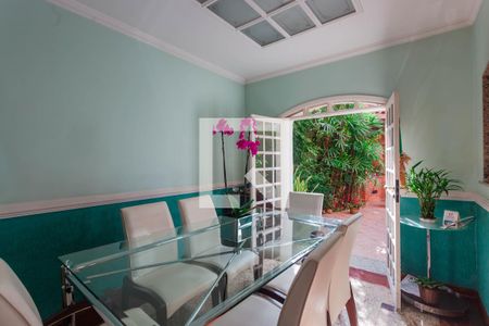 Casa à venda com 340m², 4 quartos e 3 vagasCozinha