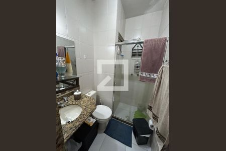 Casa à venda com 97m², 3 quartos e 2 vagasBanheiro da Suíte