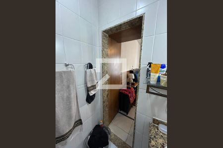 Casa à venda com 97m², 3 quartos e 2 vagasBanheiro da Suíte