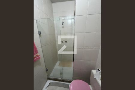 Casa à venda com 97m², 3 quartos e 2 vagasBanheiro Social