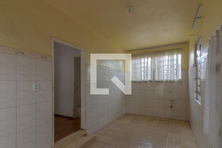 Casa à venda com 124m², 2 quartos e 2 vagasCozinha e Área de Serviço