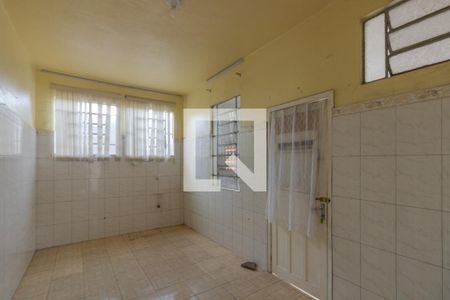Casa à venda com 124m², 2 quartos e 2 vagasCozinha e Área de Serviço