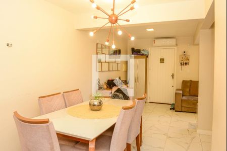 Sala de casa de condomínio à venda com 2 quartos, 130m² em Igara, Canoas