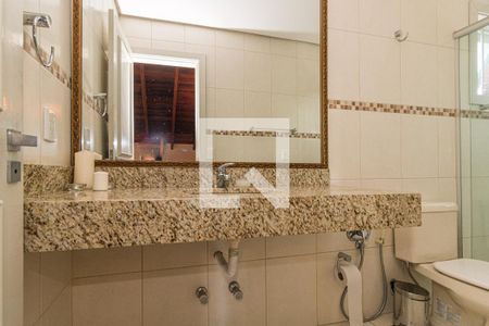 Casa à venda com 729m², 4 quartos e 6 vagasBanheiro da Sala 3