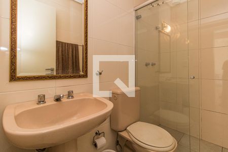 Casa à venda com 729m², 4 quartos e 6 vagasBanheiro de serviço