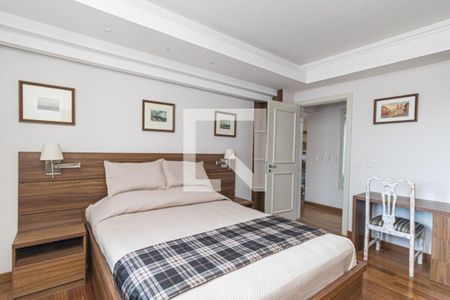 Casa à venda com 729m², 4 quartos e 6 vagasSuite 2