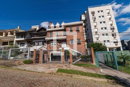 Casa à venda com 729m², 4 quartos e 6 vagasFachada