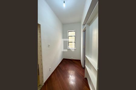 Sala de kitnet/studio para alugar com 1 quarto, 25m² em Copacabana, Rio de Janeiro