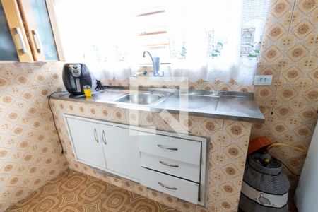 Casa à venda com 200m², 4 quartos e 4 vagasCozinha - Armários