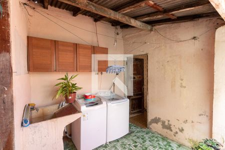 Casa à venda com 200m², 4 quartos e 4 vagasLavanderia