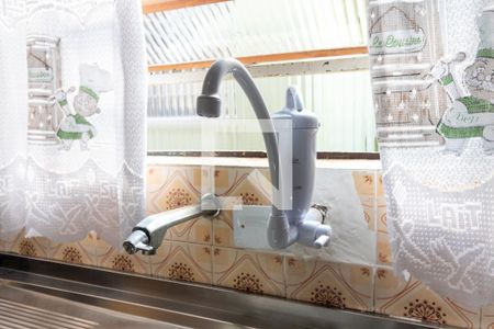 Casa à venda com 200m², 4 quartos e 4 vagasCozinha - Torneira