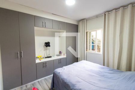 Casa à venda com 200m², 4 quartos e 4 vagasQuarto 4