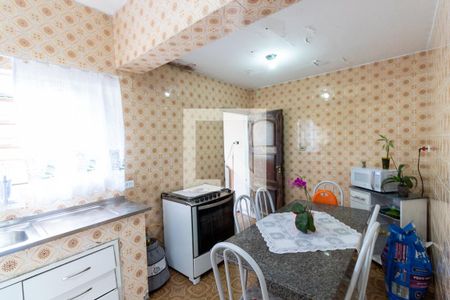 Casa à venda com 200m², 4 quartos e 4 vagasCozinha 1