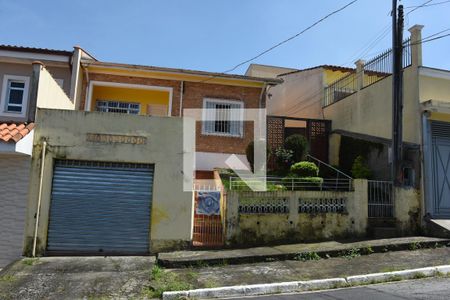 Casa à venda com 124m², 5 quartos e 1 vagaFachada