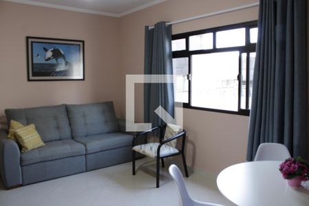 Sala de apartamento para alugar com 1 quarto, 50m² em Jardim Ana Maria, Guarujá