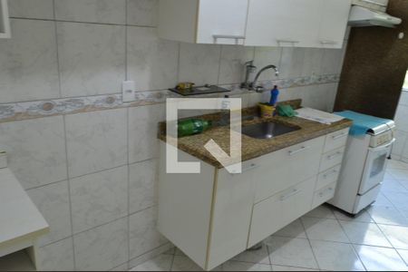 Apartamento à venda com 55m², 2 quartos e 1 vagaCozinha