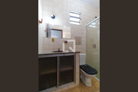 Casa para alugar com 190m², 5 quartos e 3 vagasBanheiro da  Casa 01