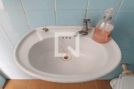 Casa à venda com 225m², 4 quartos e 3 vagas Casa à venda com 225m², 4 quartos e 3 vagasBanheiro da Área de Serviços