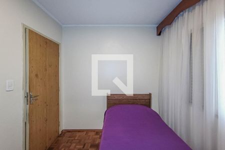 Casa à venda com 225m², 4 quartos e 3 vagas Casa à venda com 225m², 4 quartos e 3 vagasQuarto 2