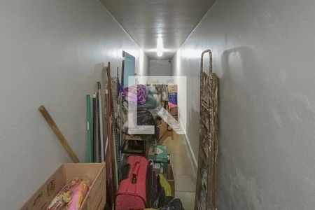 Casa à venda com 225m², 4 quartos e 3 vagas Casa à venda com 225m², 4 quartos e 3 vagasDepósito