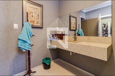 Casa à venda com 540m², 6 quartos e 8 vagas Casa à venda com 540m², 6 quartos e 8 vagasBanheiro da suíte 1