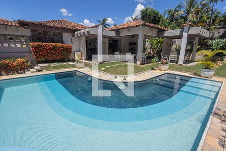 Casa à venda com 469m², 4 quartos e 4 vagas Casa à venda com 469m², 4 quartos e 4 vagasEspaço Gourmet / Jardim / Piscina