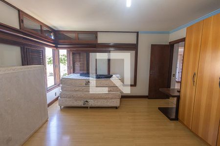 Casa à venda com 469m², 4 quartos e 4 vagas Casa à venda com 469m², 4 quartos e 4 vagasQuarto 3