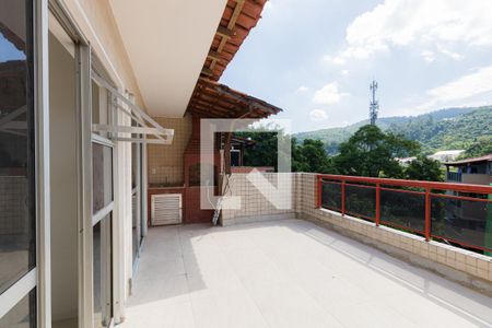 Apartamento à venda com 168m², 3 quartos e 2 vagas Apartamento à venda com 168m², 3 quartos e 2 vagasCobertura