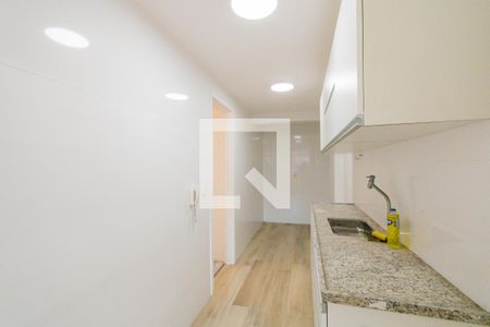 Apartamento à venda com 168m², 3 quartos e 2 vagas Apartamento à venda com 168m², 3 quartos e 2 vagasCozinha