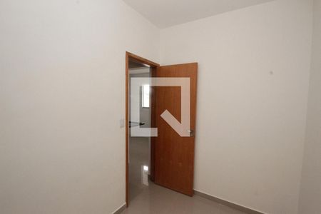 Apartamento para alugar com 33m², 2 quartos e 1 vaga Apartamento para alugar com 33m², 2 quartos e 1 vagaQuarto