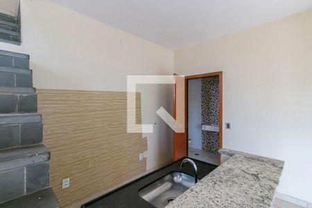 Cozinha de apartamento para alugar com 2 quartos, 110m² em Átila de Paiva, Belo Horizonte