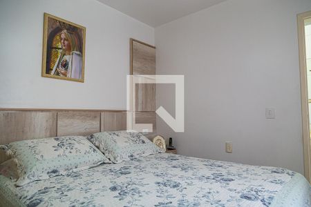 Casa à venda com 180m², 3 quartos e 2 vagas Casa à venda com 180m², 3 quartos e 2 vagasSuíte