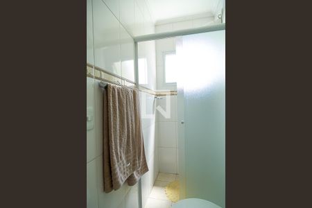 Casa à venda com 180m², 3 quartos e 2 vagas Casa à venda com 180m², 3 quartos e 2 vagasBanheiro da Suíte