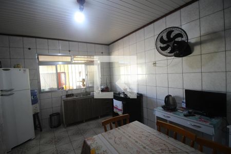 Casa à venda com 130m², 3 quartos e 2 vagasCozinha