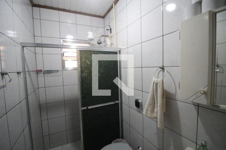 Casa à venda com 130m², 3 quartos e 2 vagasBanheiro