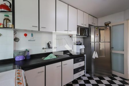 Apartamento à venda com 98m², 2 quartos e 2 vagas Apartamento à venda com 98m², 2 quartos e 2 vagasCozinha