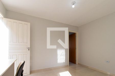 Sala/Cozinha de casa para alugar com 1 quarto, 32m² em Cidade Industrial, Curitiba