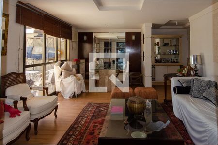 Apartamento à venda com 213m², 3 quartos e 3 vagasSala