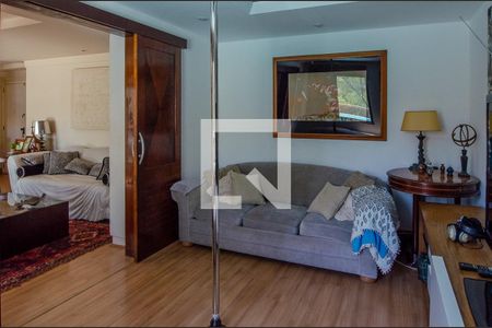 Apartamento à venda com 213m², 3 quartos e 3 vagasSala de TV