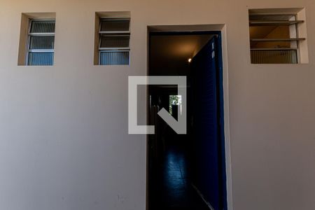 Studio para alugar com 42m², 1 quarto e 1 vaga Studio para alugar com 42m², 1 quarto e 1 vagaEntrada