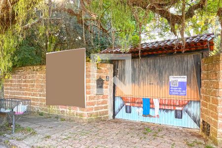 Casa à venda com 292m², 3 quartos e 3 vagasFachada